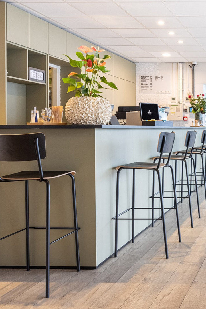 Kantine van Mulder Sport met balie BOBBY en kastenwand