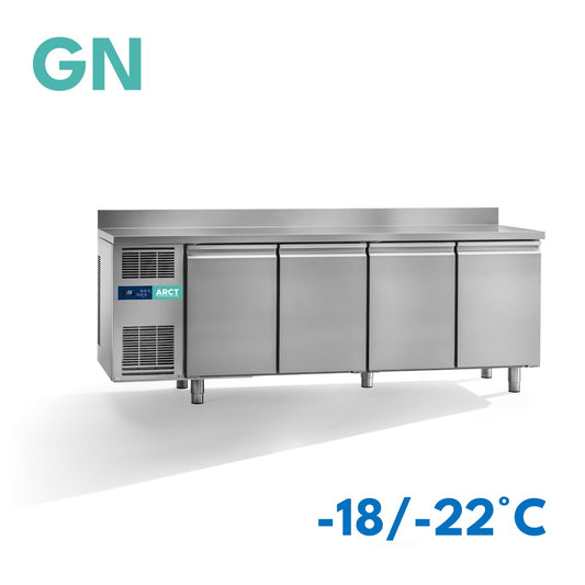 Vrieswerkbank | 4 deurs GN | werkblad met opstaande rand | stekkerklaar