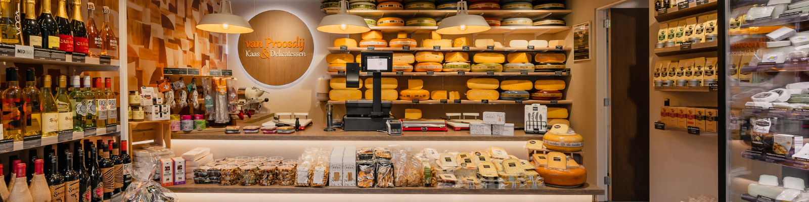 Hoektoonbank bij Van Proosdijk Kaas en Delicatessen
