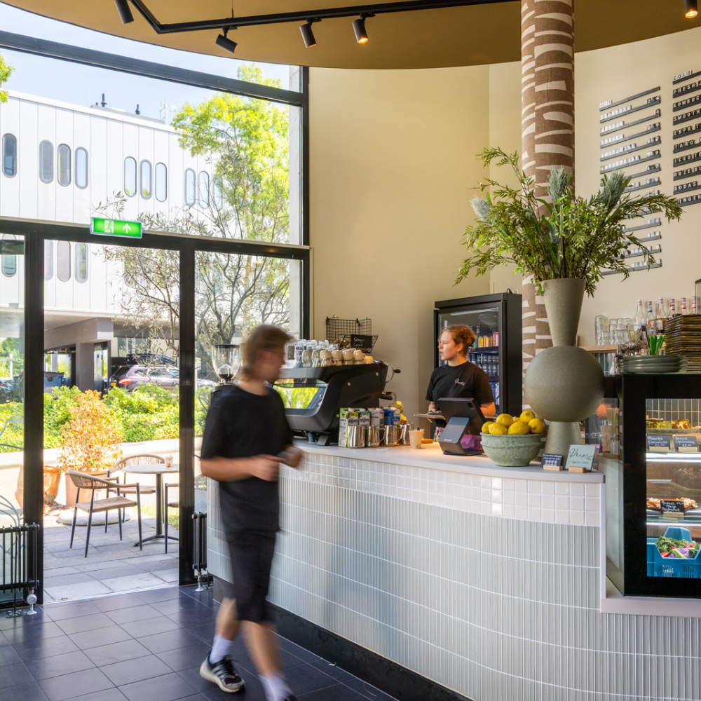 Toonbank met ronde hoek bij koffiezaak Preps in Maastricht
